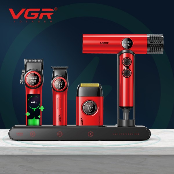Комплект VGR STEPLERSS RPO 4 IN 1 RED, машинка для стрижки (Clipper), триммер, электробритва, фен 