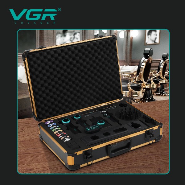 Комплект VGR STEPLERSS RPO 4 IN 1 RED, машинка для стрижки (Clipper), триммер, электробритва, фен 