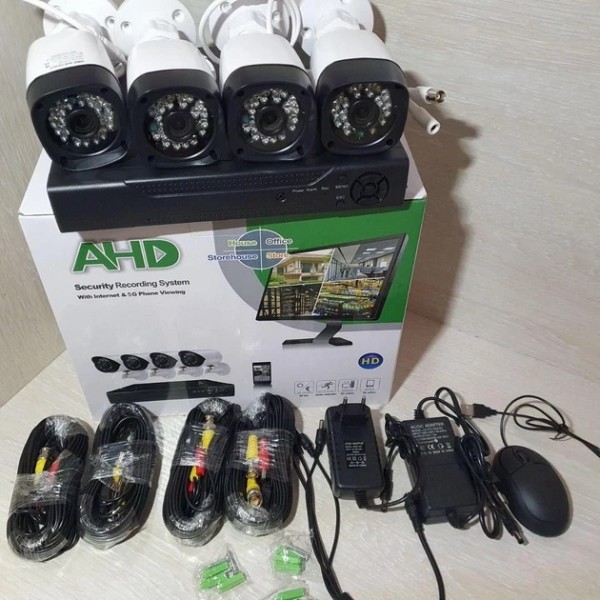 Набор уличных камер FULL AHD CCTV для видеонаблюдения 4 камеры 4 Мп